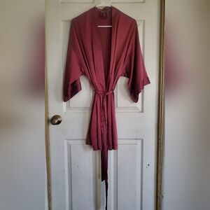 Victoria's Secret Black Label Satin Kimono Robe with Belt, Size Medium